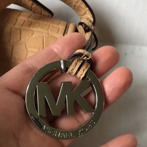 Michael Kors Saddle Crossbody Mini Bag - Picture 12 of 16